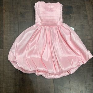 Pink bubble hem strapless dress